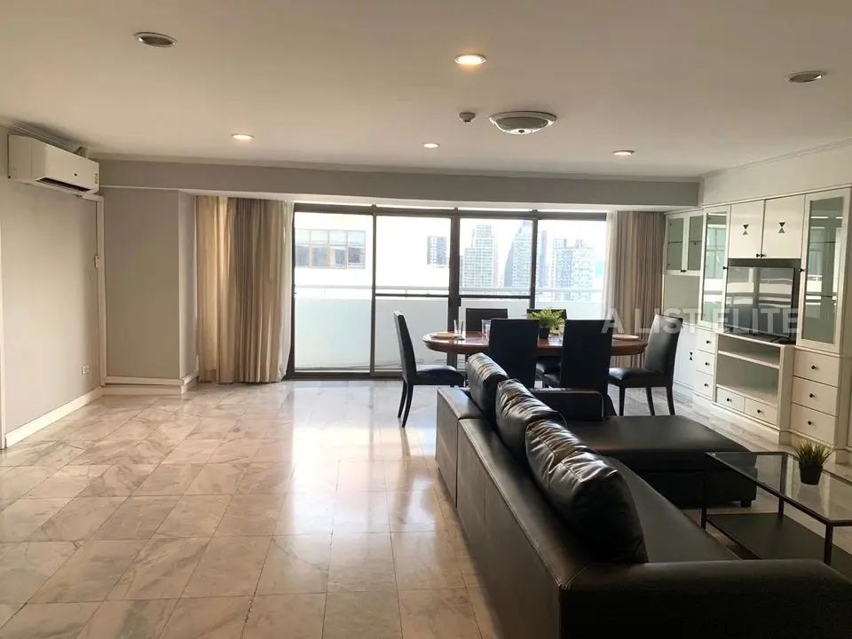 Le Waterford Park Sukhumvit 53