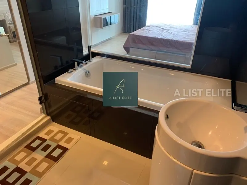 Rhythm Sathorn