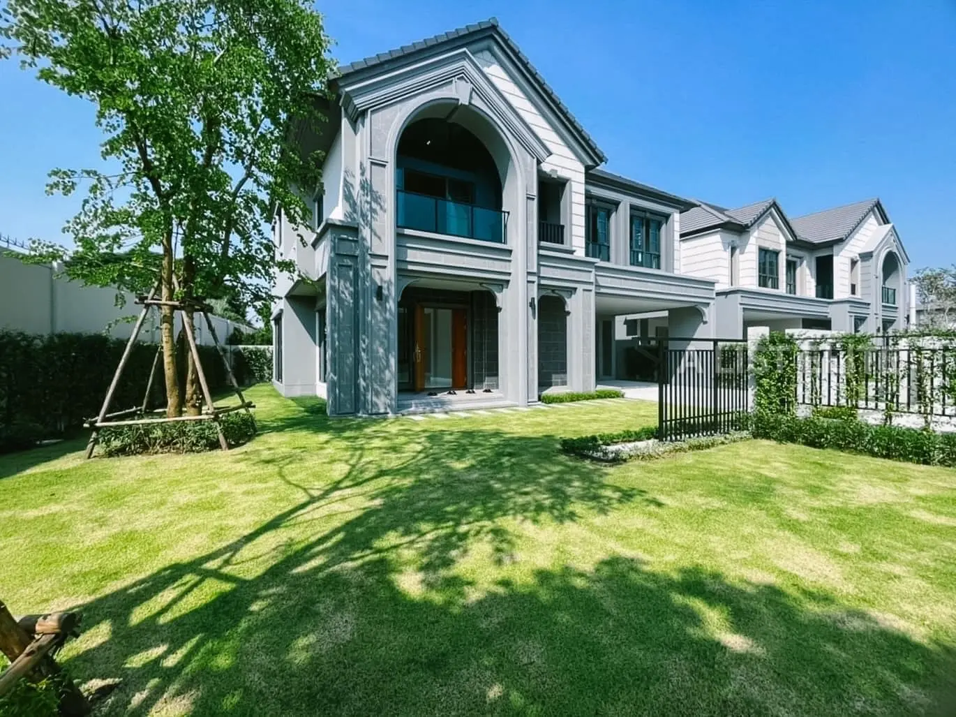 Bangkok Boulevard Signature Prachachuen