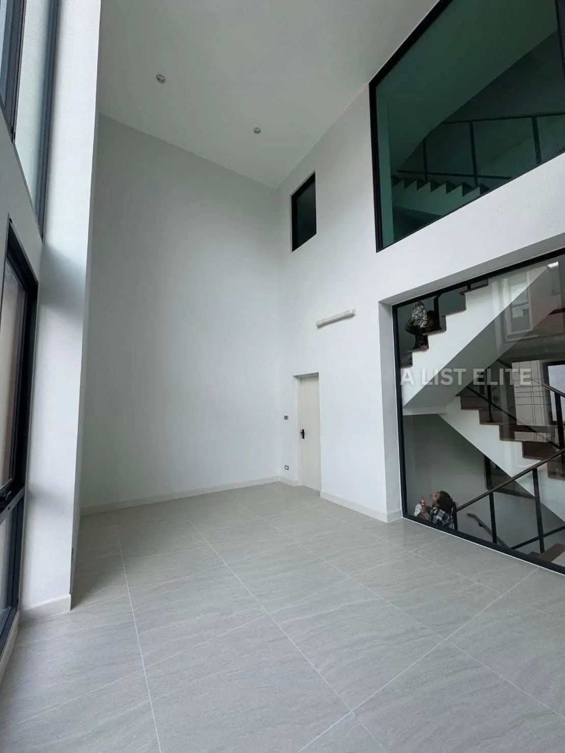 Baan Klang Muang CLASSE Sukhumvit 77