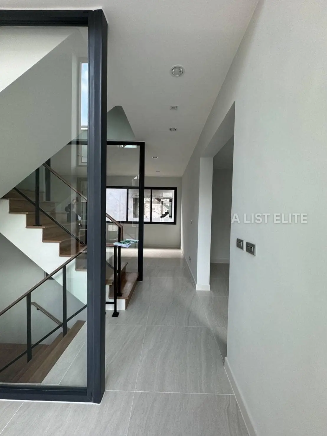 Baan Klang Muang CLASSE Sukhumvit 77