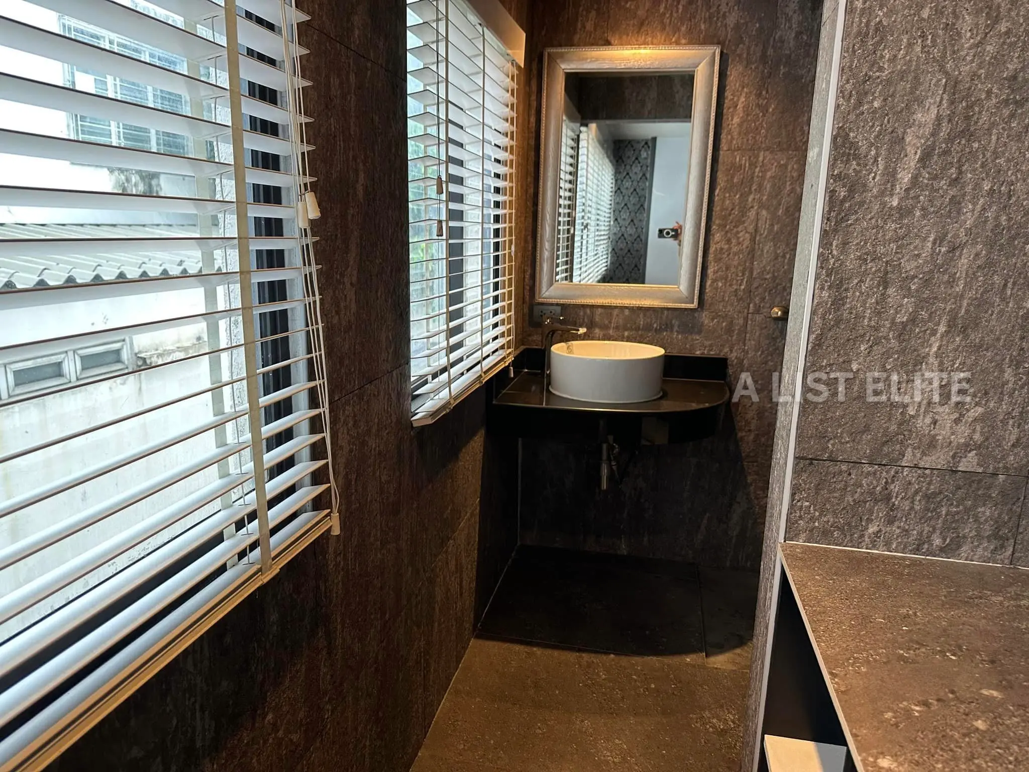 Baan Sathorn 