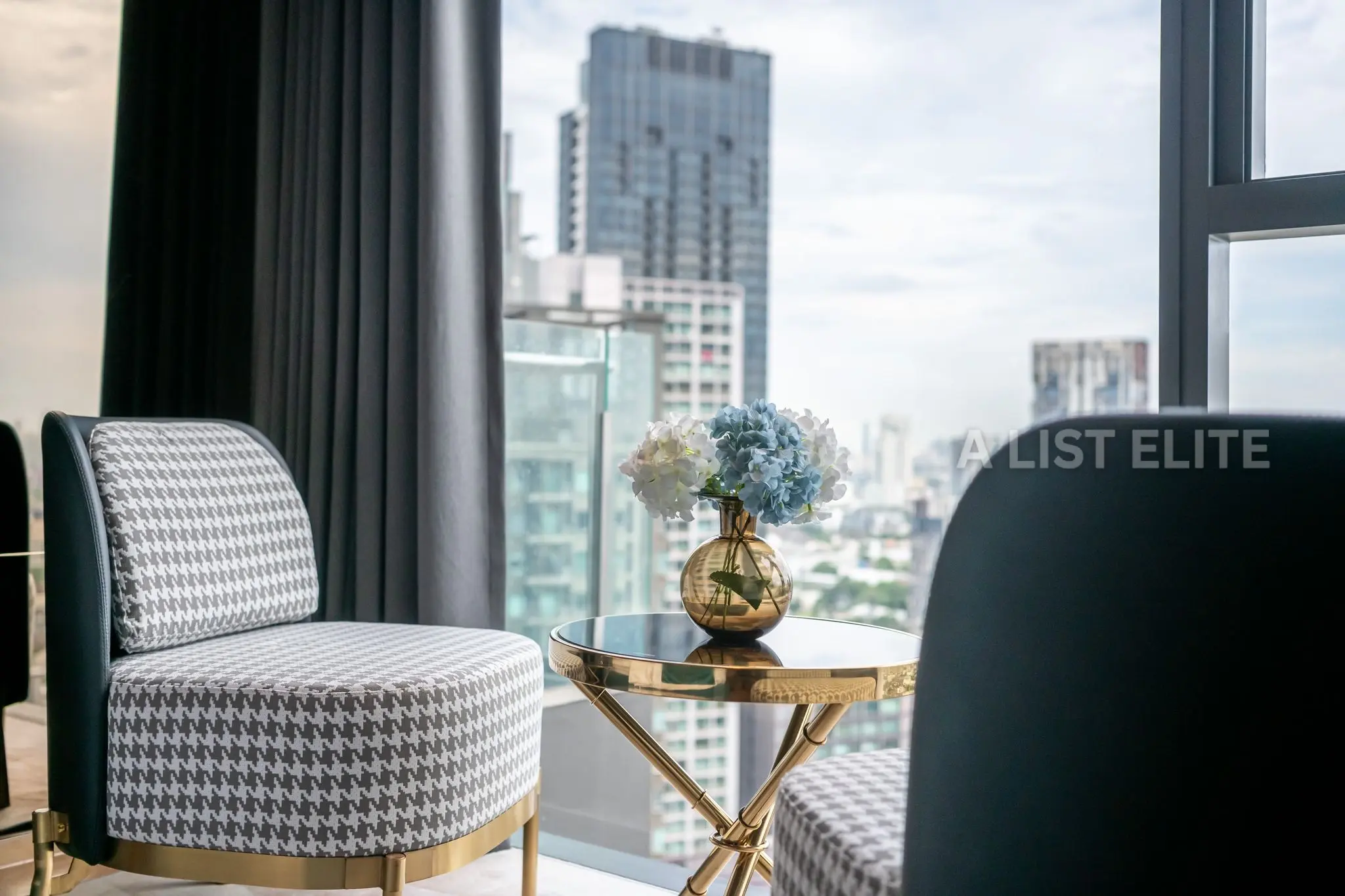 BEATNIQ Sukhumvit 32