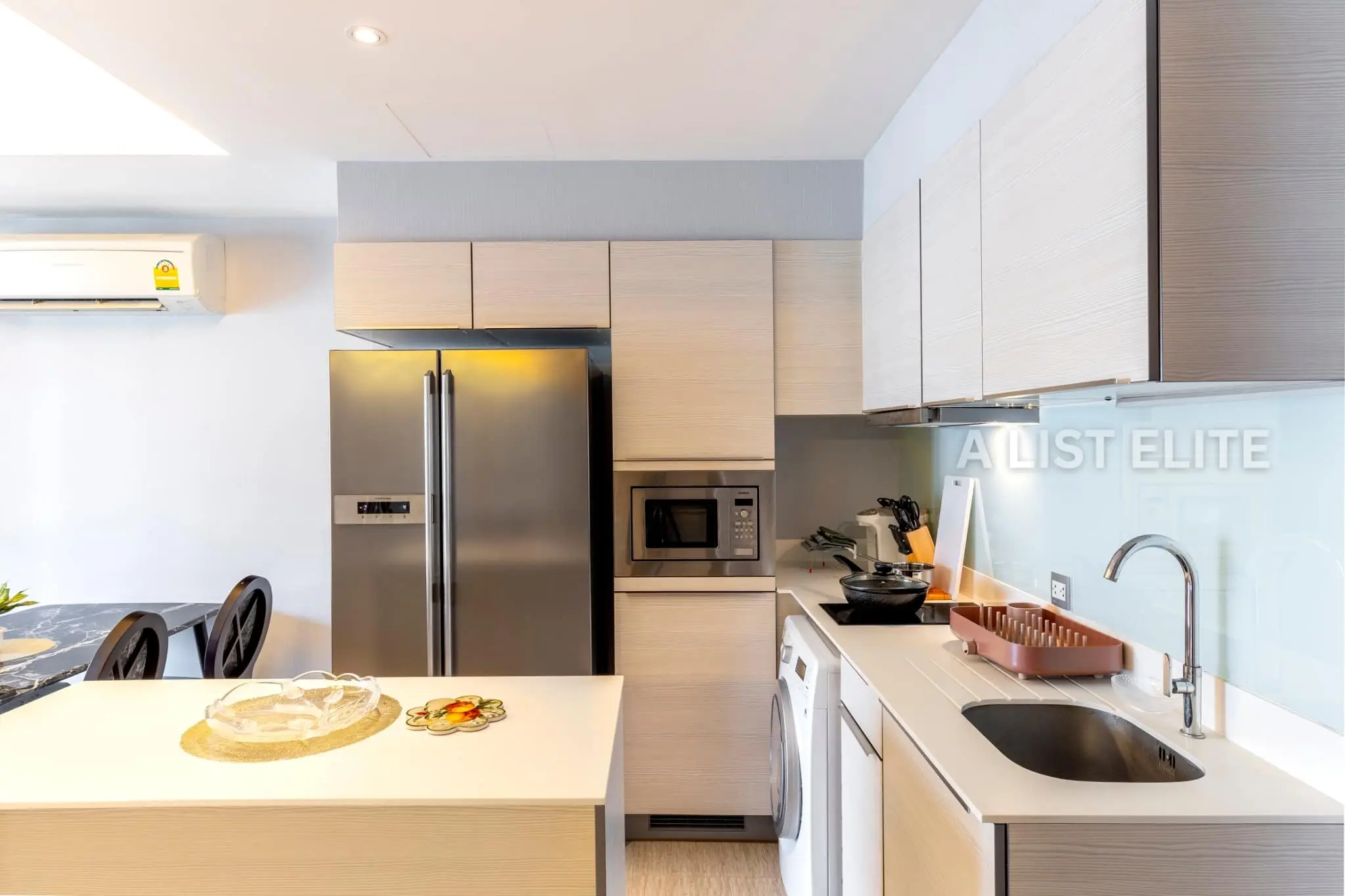 H Sukhumvit 43