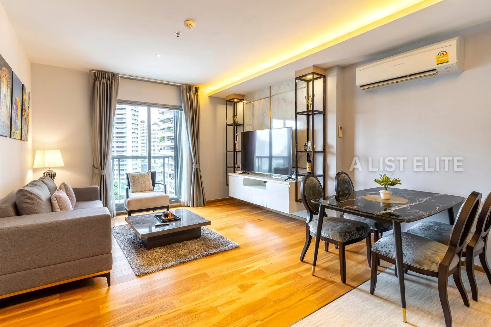 H Sukhumvit 43