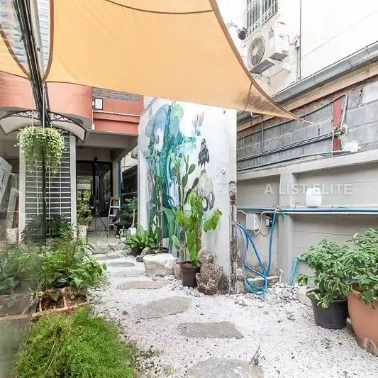 Home Office Sathorn soi 7 yak 1