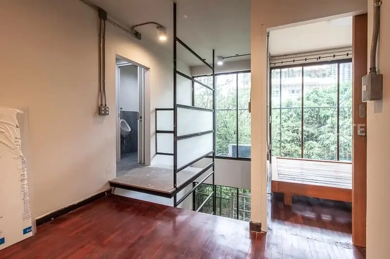 Home Office Sathorn soi 7 yak 1