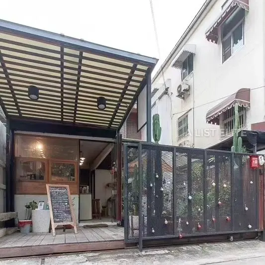 Home Office Sathorn soi 7 yak 1