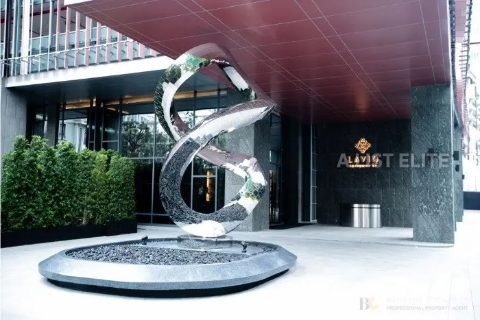 LAVIQ Sukhumvit 57