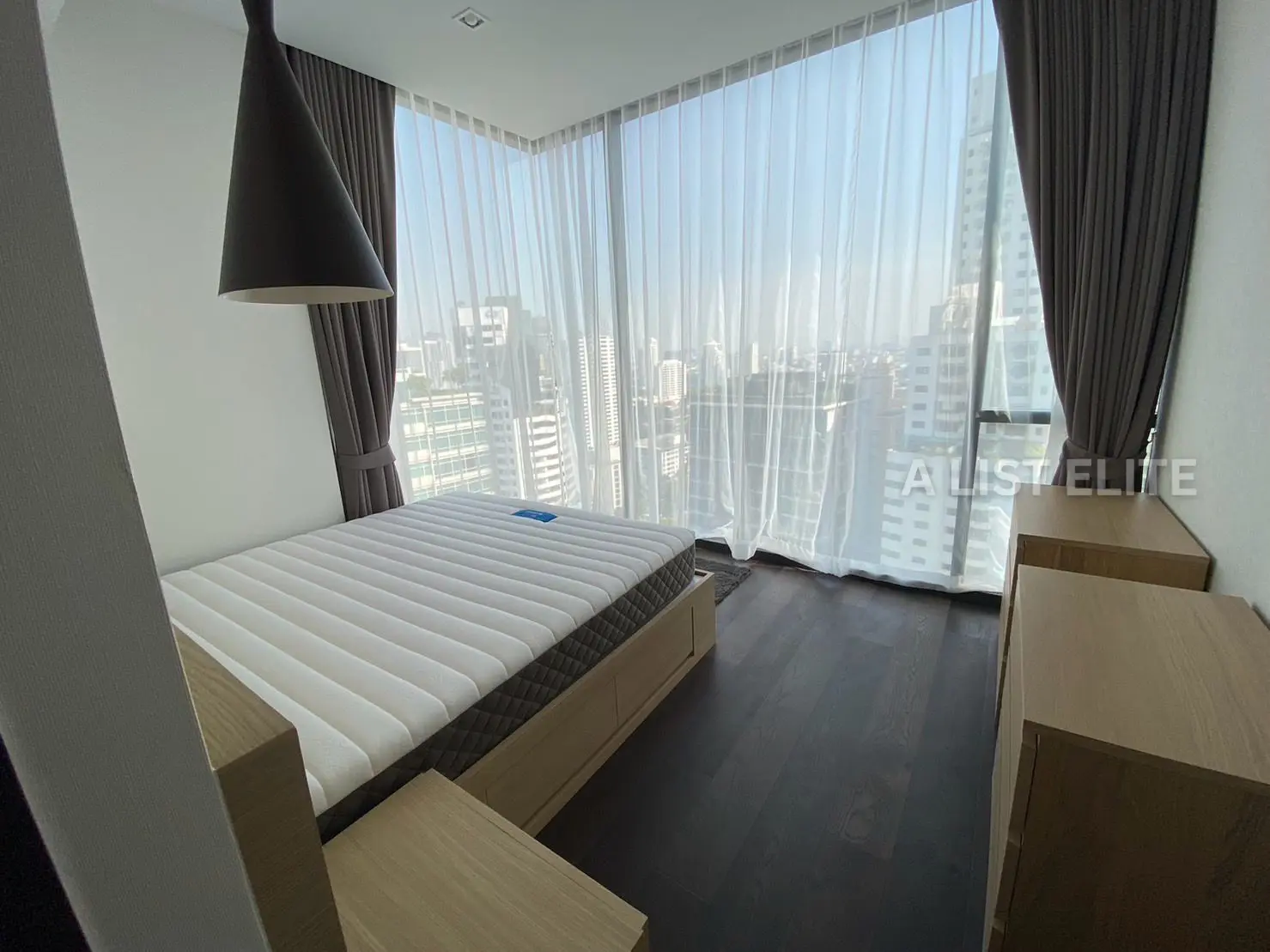 LAVIQ Sukhumvit 57
