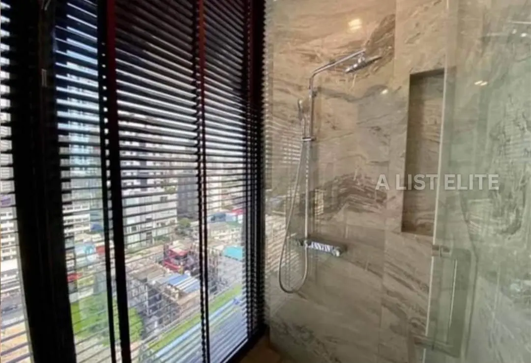 LAVIQ Sukhumvit 57