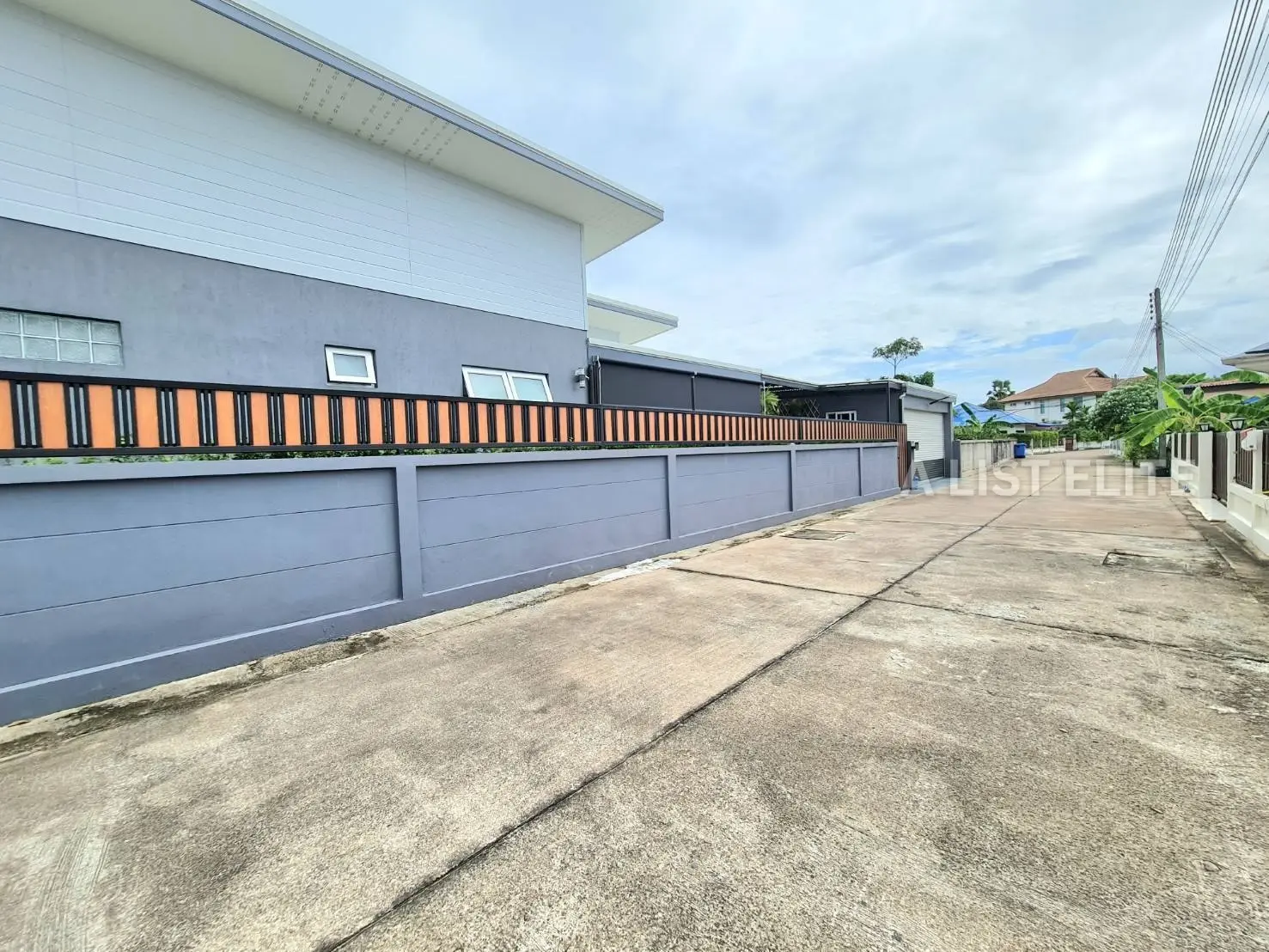 House near Bang Saray Beach