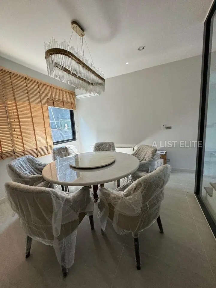 Baan Klang Muang CLASSE Sukhumvit 77