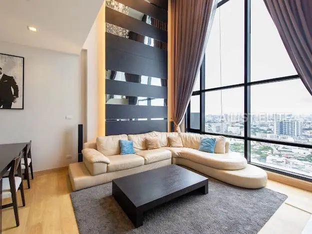 Urbano Absolute Sathon - Taksin