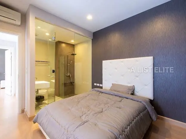 Urbano Absolute Sathon - Taksin