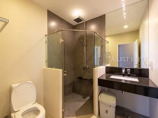 Urbano Absolute Sathon - Taksin