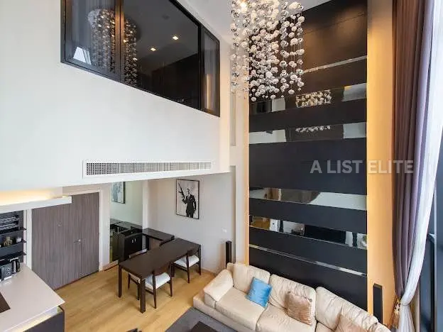 Urbano Absolute Sathon - Taksin