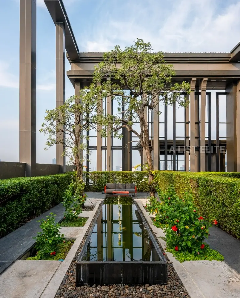 The Crest Sukhumvit 34