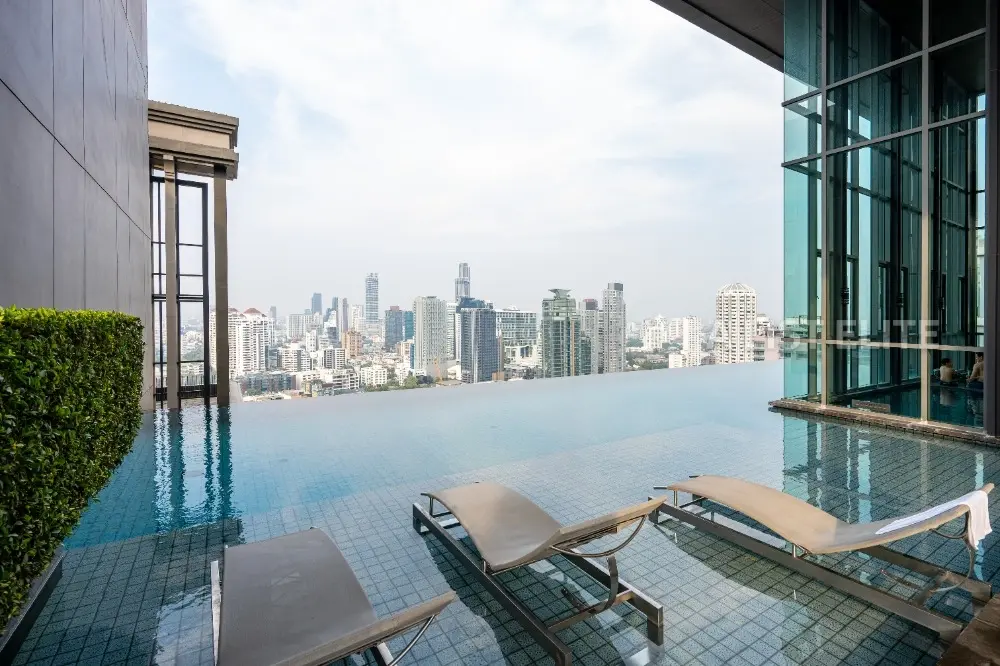 The Crest Sukhumvit 34