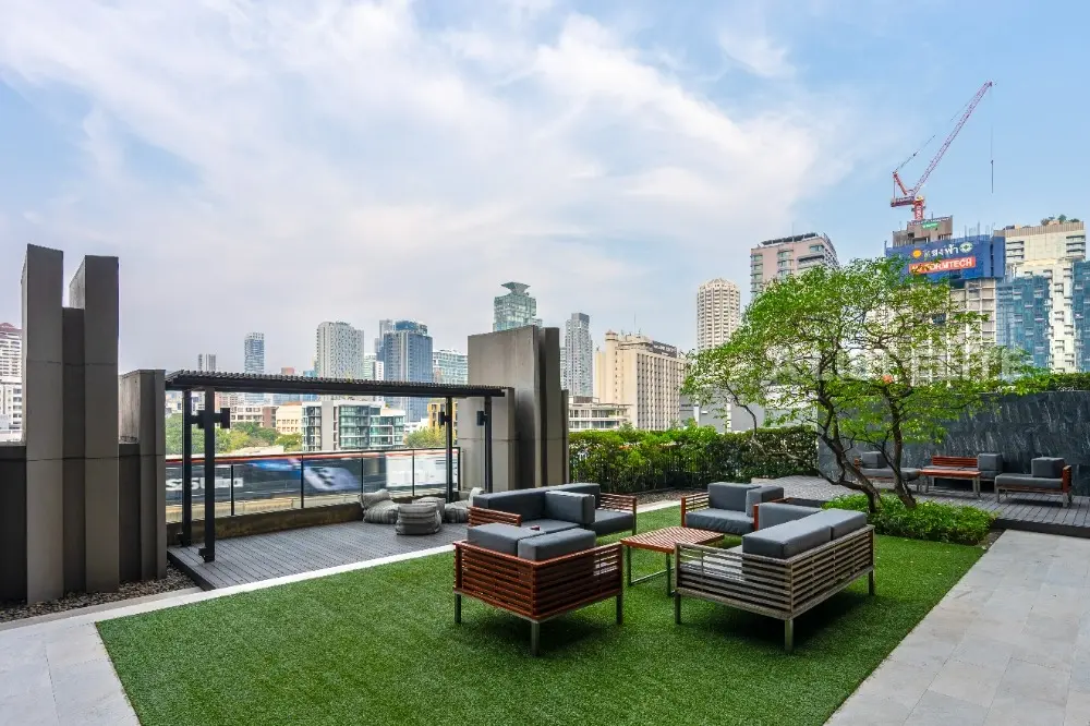 The Crest Sukhumvit 34