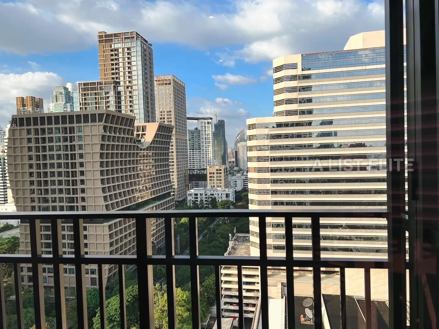 The City Bangna