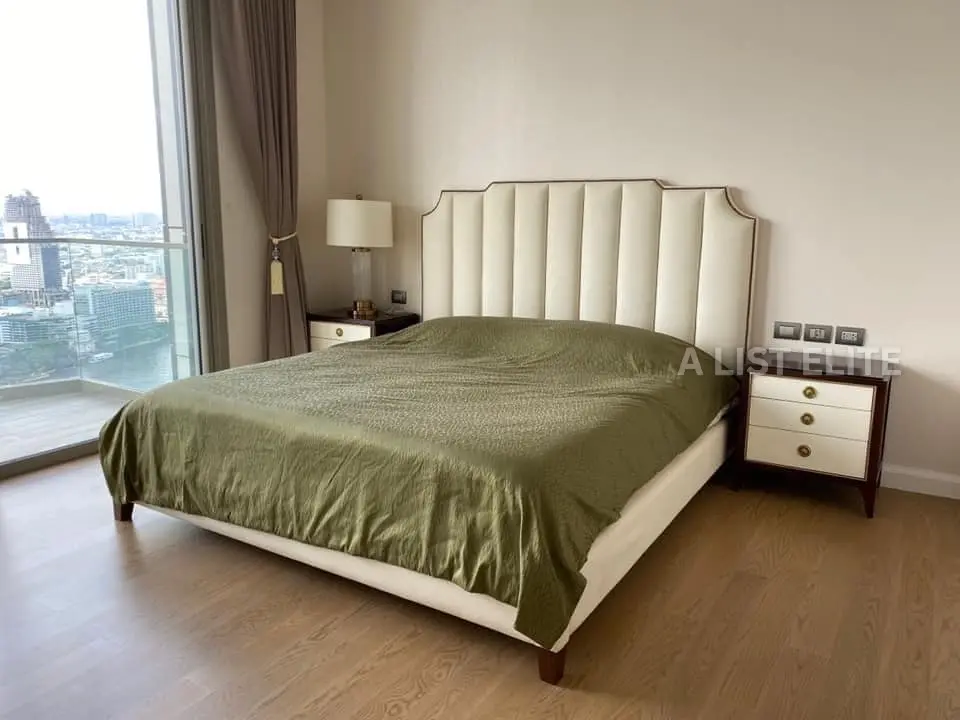 Magnolias Waterfront Residences
