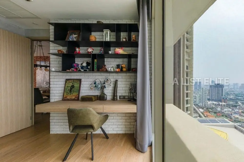 Magnolias Waterfront Residences
