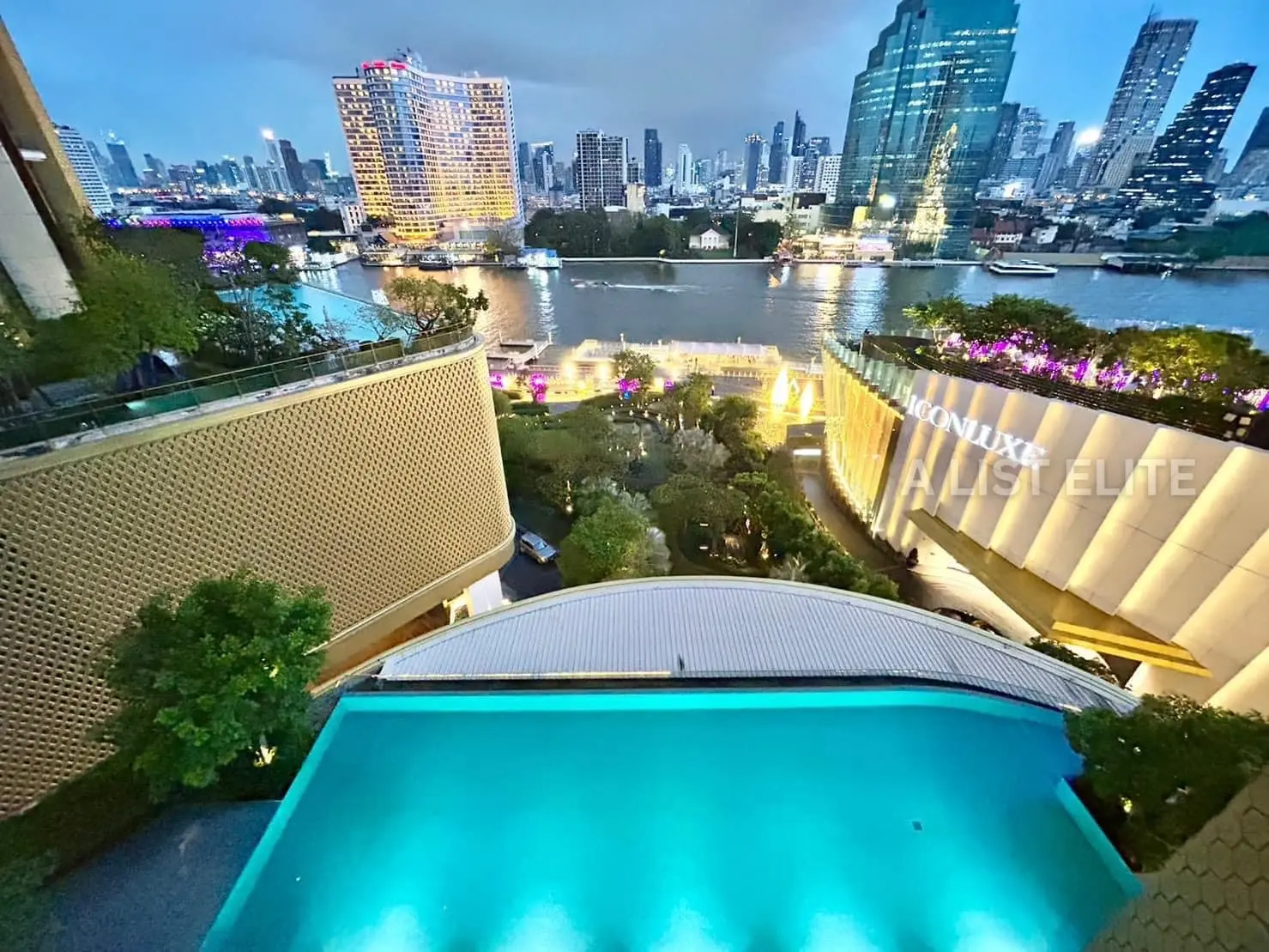 Magnolias Waterfront Residences
