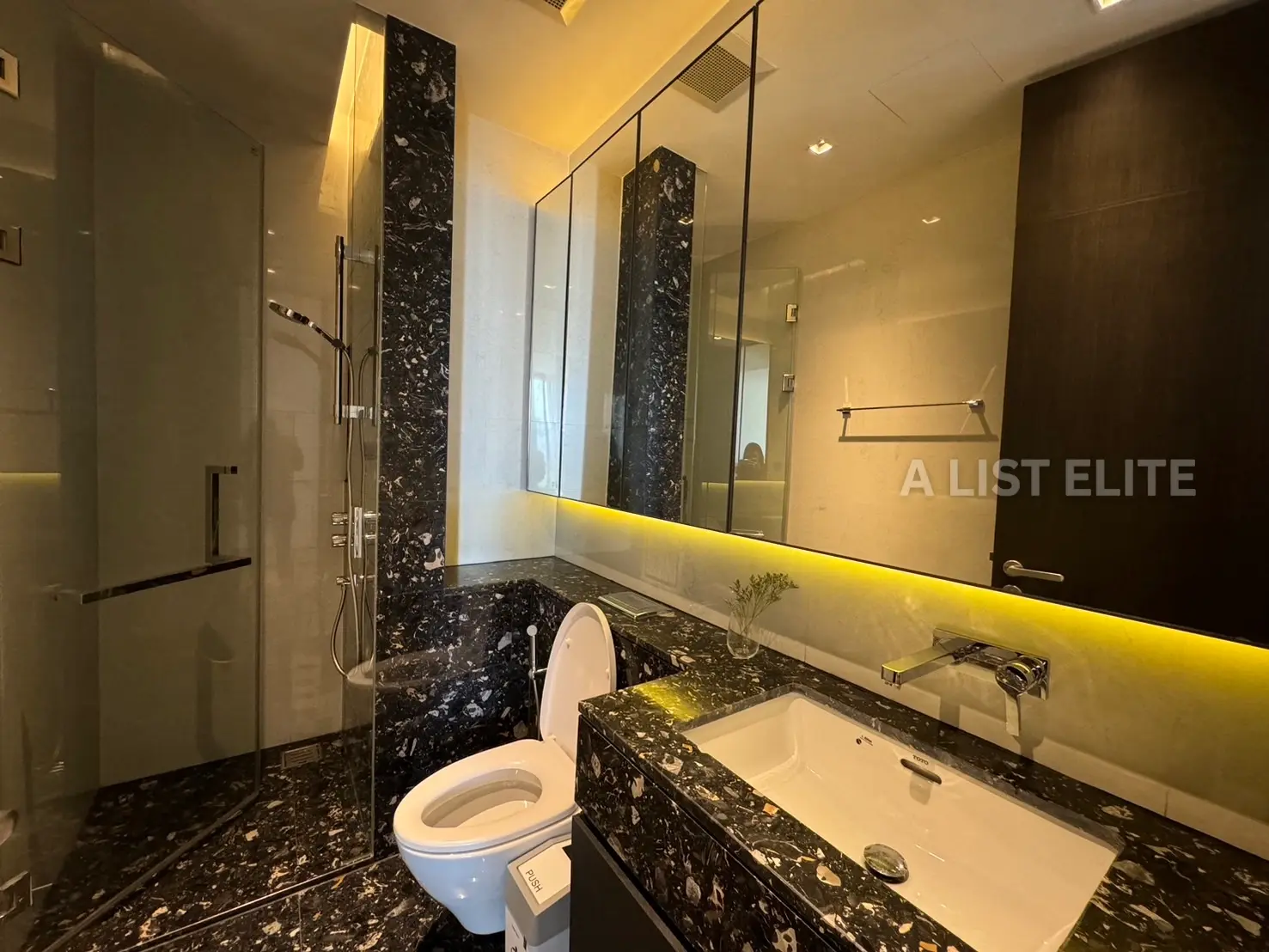 BEATNIQ Sukhumvit 32