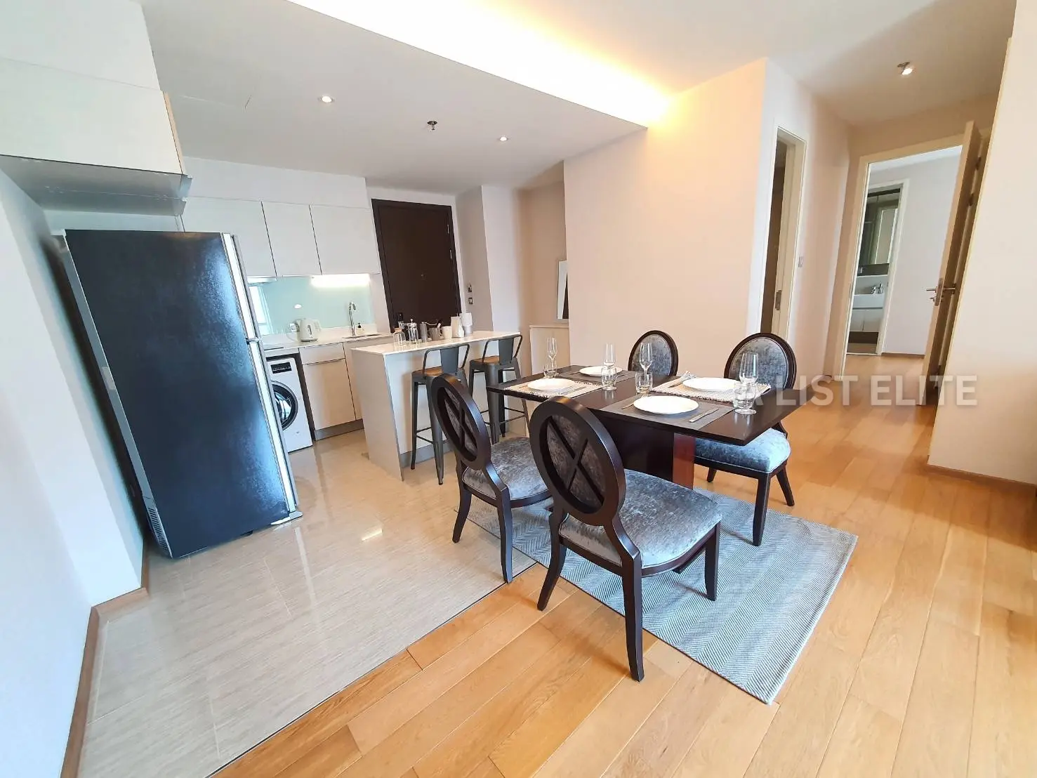 H Sukhumvit 43