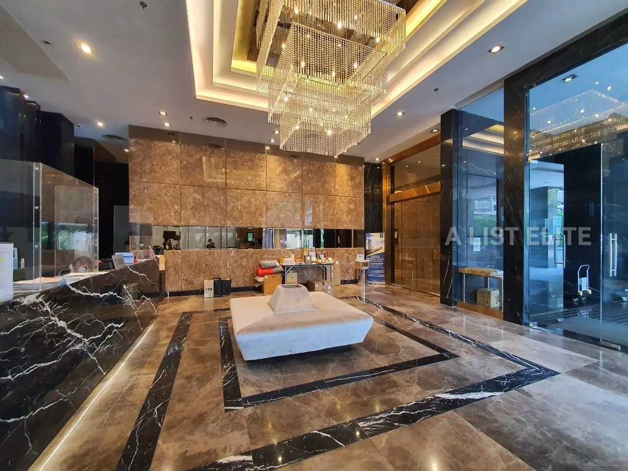 H Sukhumvit 43