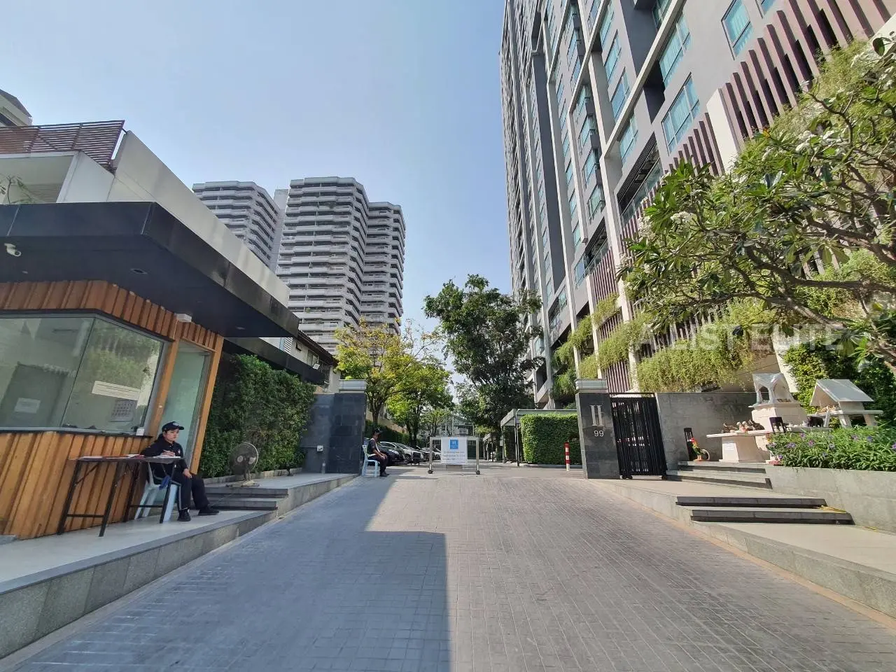 H Sukhumvit 43