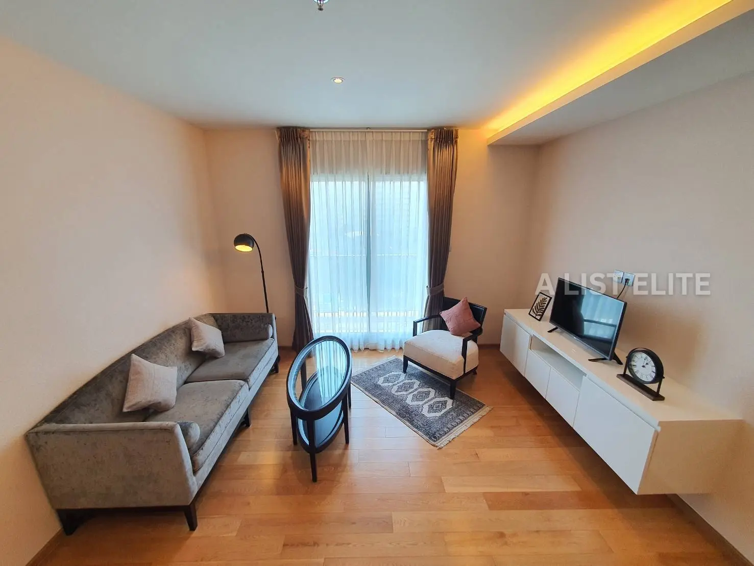 H Sukhumvit 43