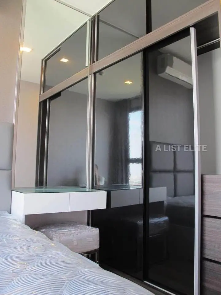 Ideo Mobi Sukhumvit