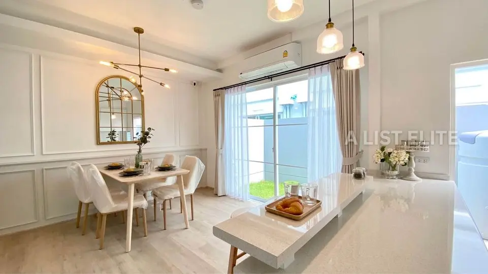 Townhome near Mega Bangna