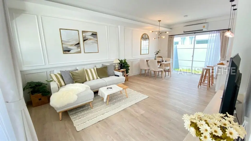 Townhome near Mega Bangna