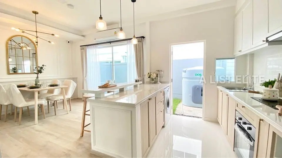 Townhome near Mega Bangna