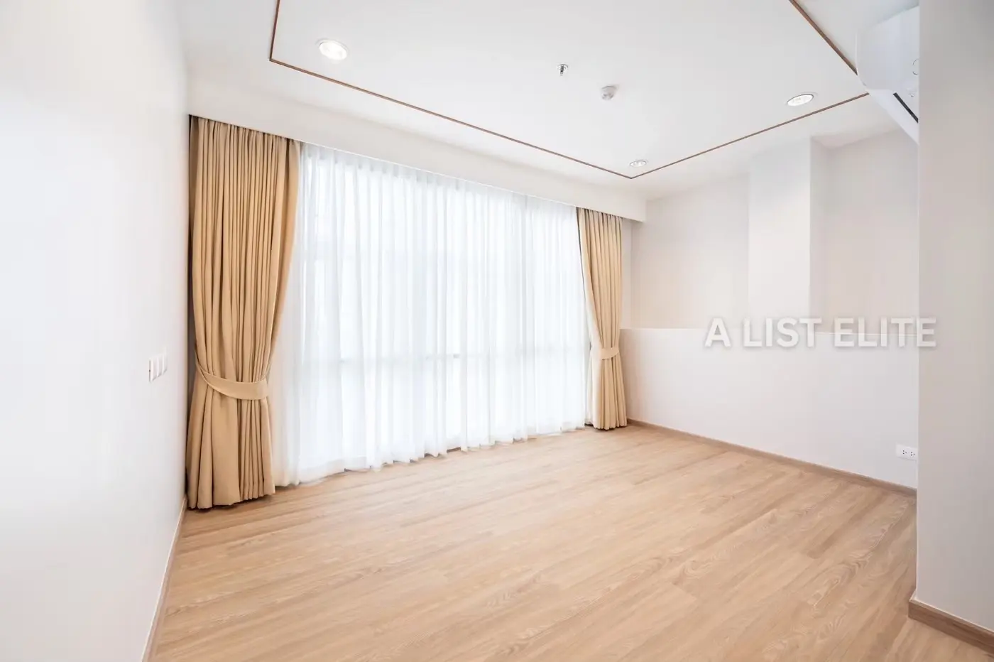 Sathorn 111