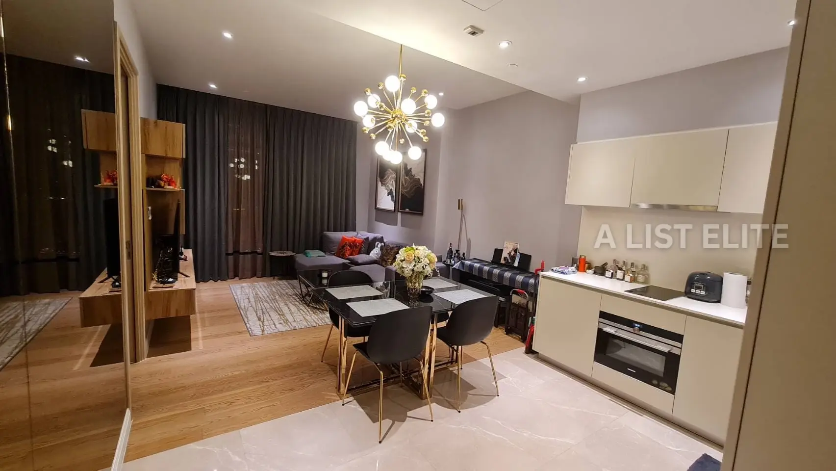 MAGNILIAS WATERFRONT RESIDENCES