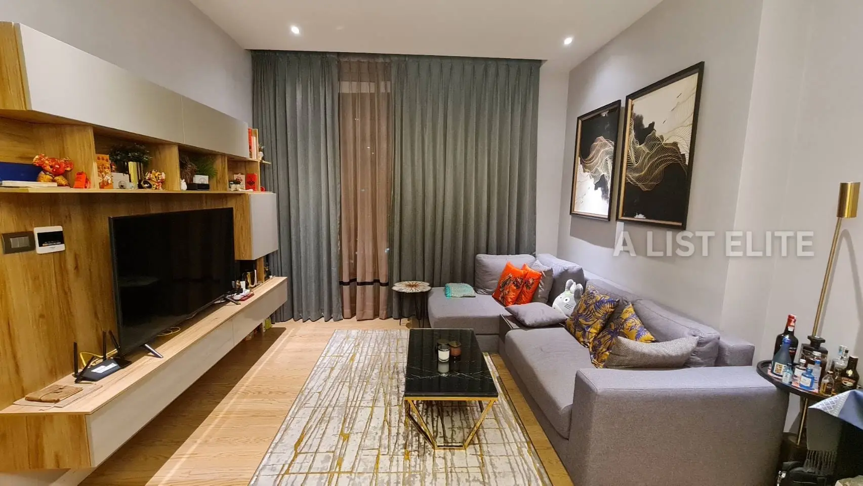 MAGNILIAS WATERFRONT RESIDENCES