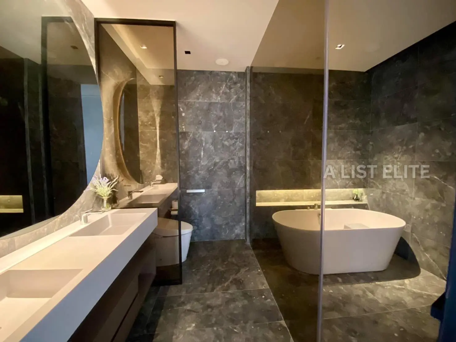 Banyan Tree Residences Riverside Bangkok 