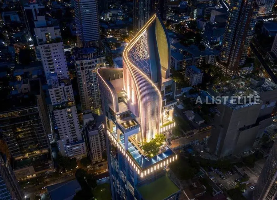 LAVIQ SUKHUMVIT 57