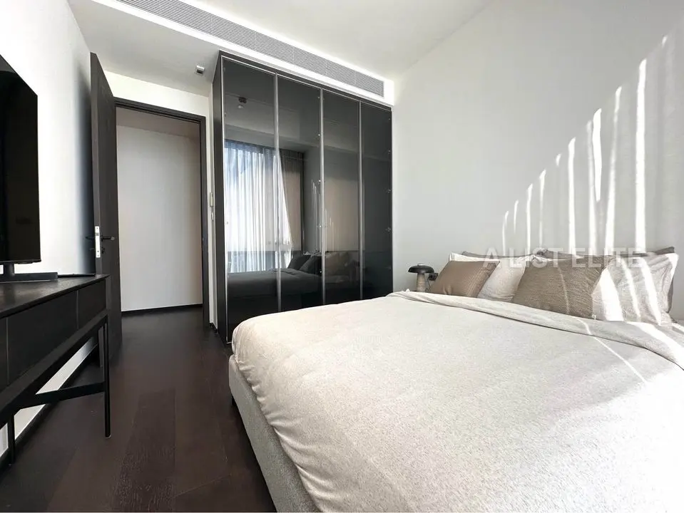 LAVIQ SUKHUMVIT 57