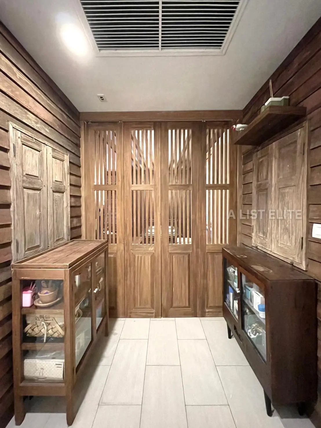 CIRCLE LIVING PROTOTYPE