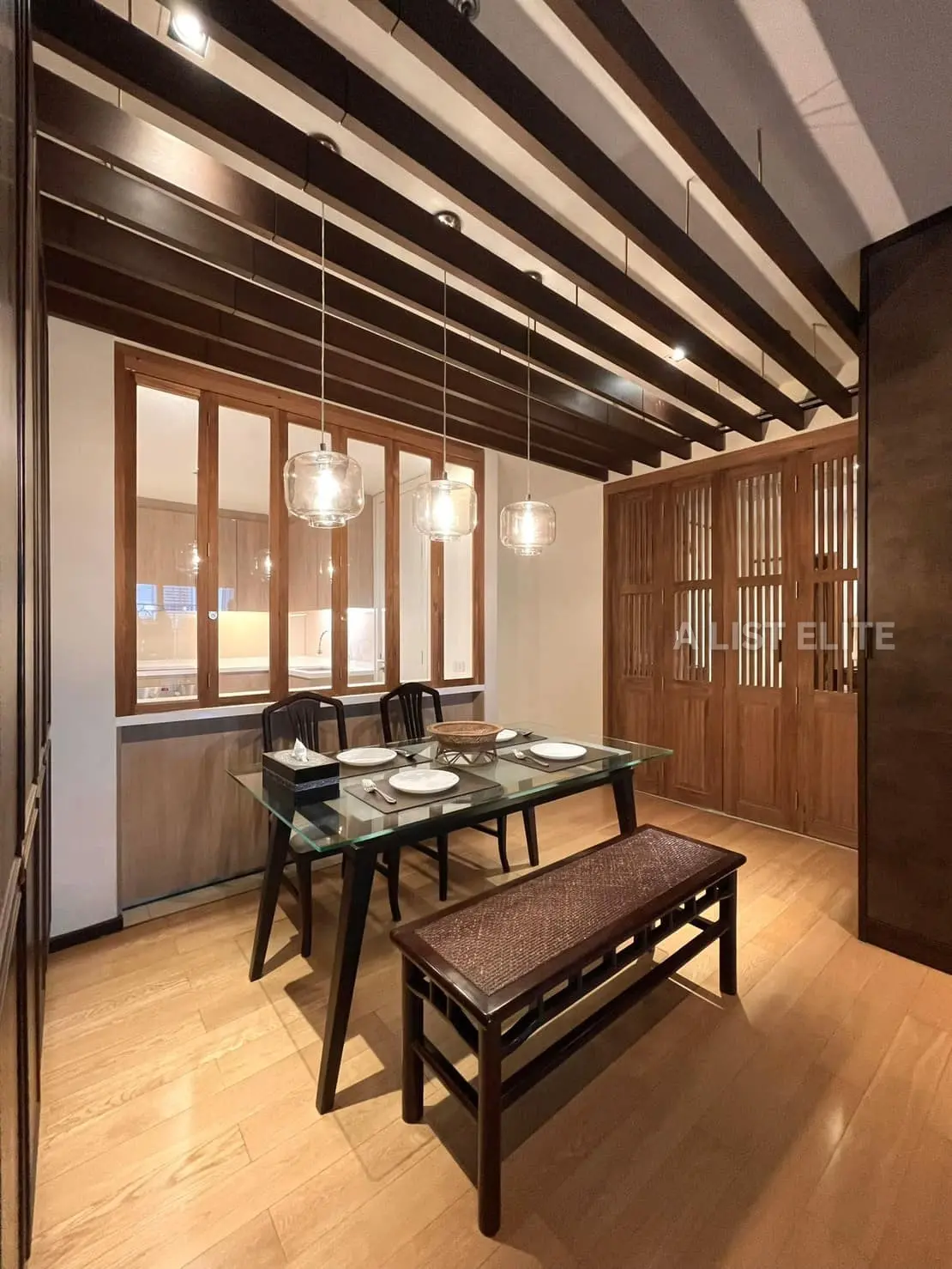 CIRCLE LIVING PROTOTYPE