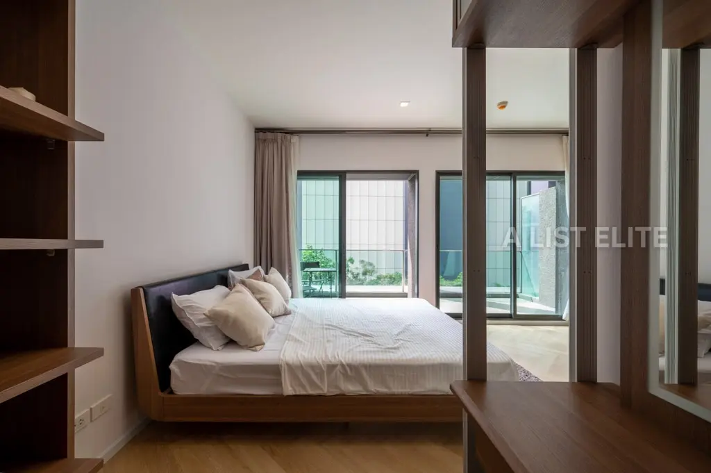 PARK ORIGIN THONGLOR