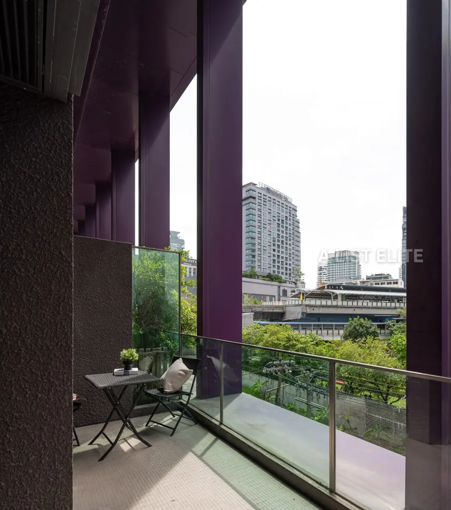 PARK ORIGIN THONGLOR