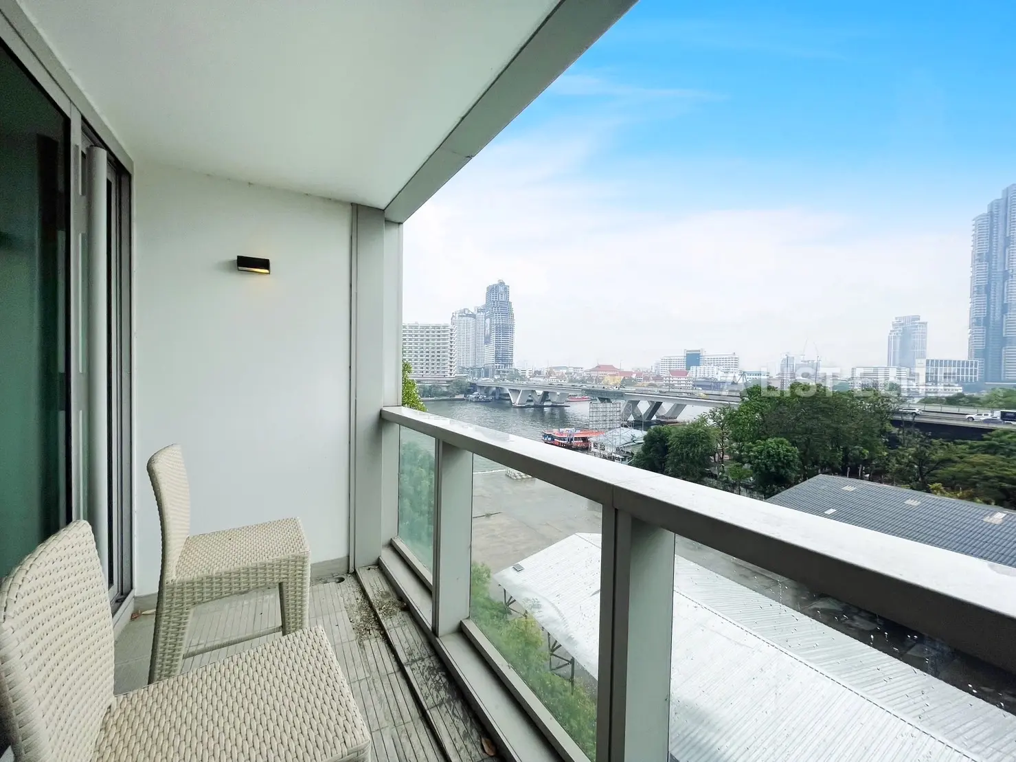 THE RIVER CONDOMINIUM