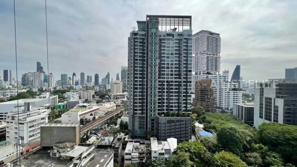 PARK ORIGIN THONGLOR
