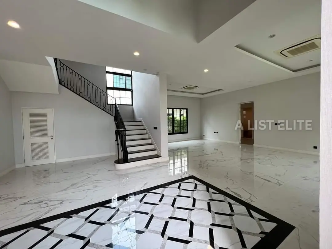 BAAN SANSIRI PATTANAKARN